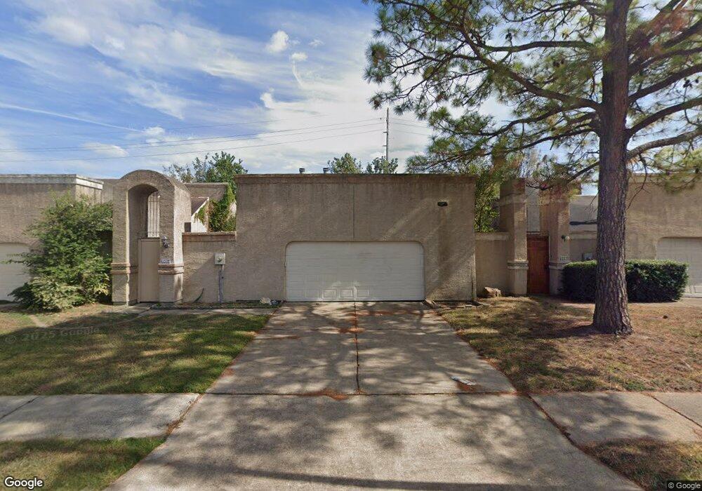 7450 Fountaincrest Dr, Houston, TX 77041 - photo 1