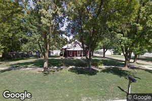 502 N 7th St, Wymore, NE 68466