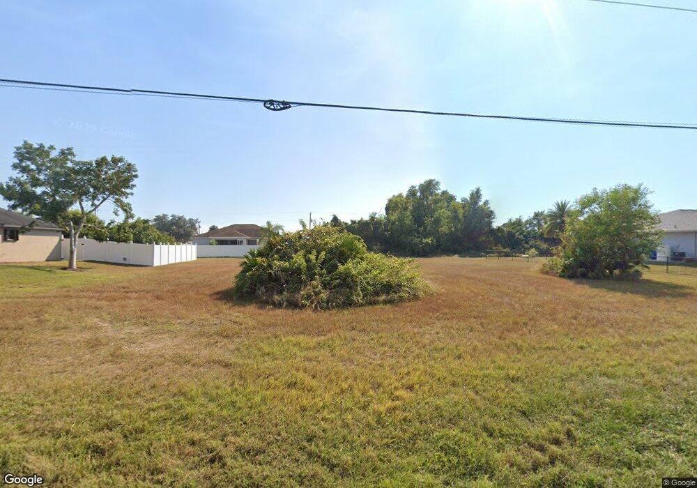 700 E Jacaranda Pkwy, Cape Coral, FL 33909 - photo 1