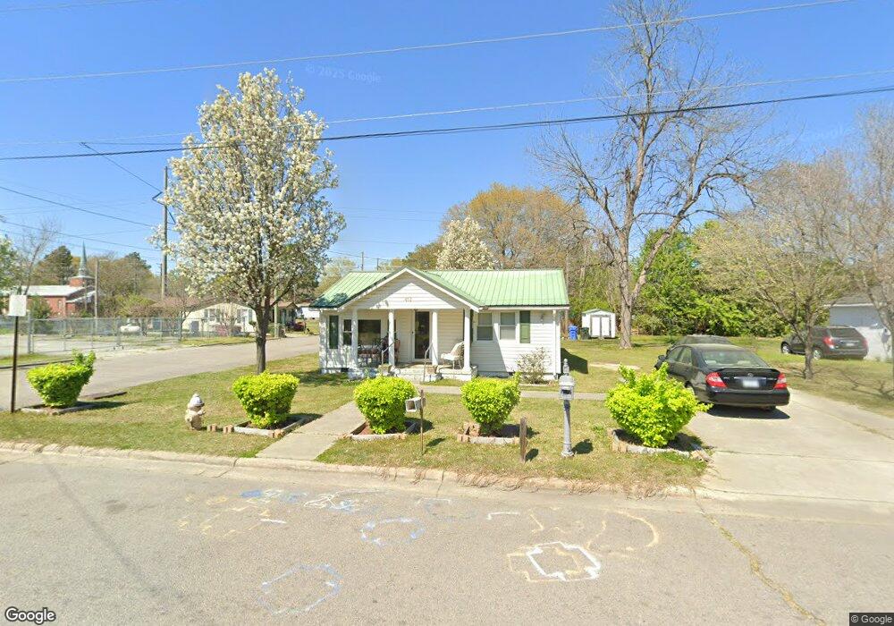 412 Mckenzie St, Laurinburg, NC 28352 - photo 1