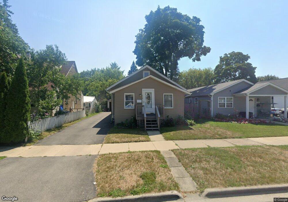 1719 Catalpa St, Waukegan, IL 60085 - photo 1