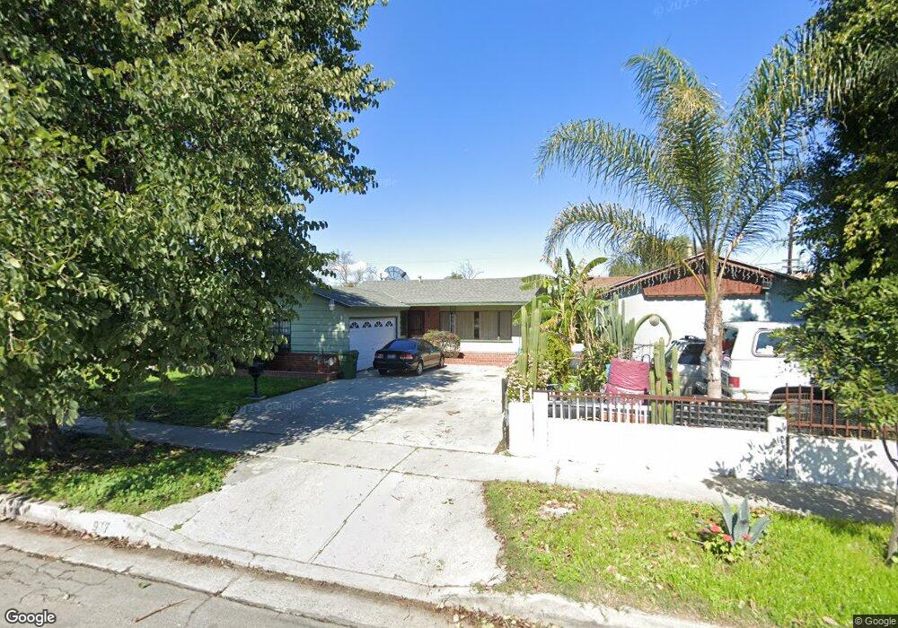 917 W 137th St, Compton, CA 90222 - photo 1