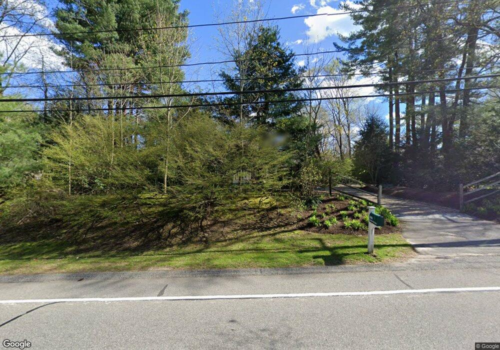 686 Boston Post Rd, Weston, MA 02493 - photo 1