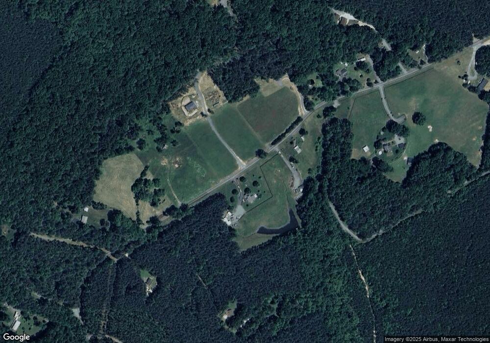 5710 Jefferson Mill Rd, Scottsville, VA 24590 - photo 1