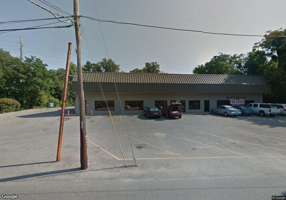 518 W Main St, Newburgh, IN 47630 - photo 1