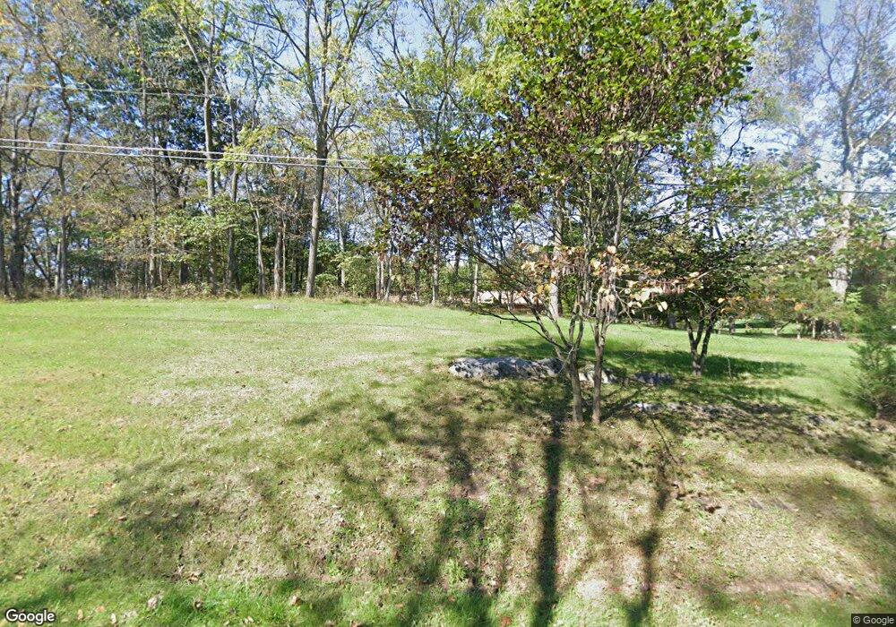 946 Comstock Dr, Shepherdstown, WV 25443 - photo 1