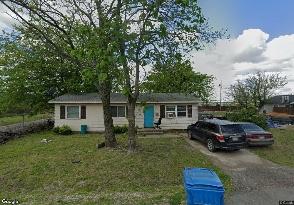 706 Augustus St, Trenton, TX 75490 - photo 1