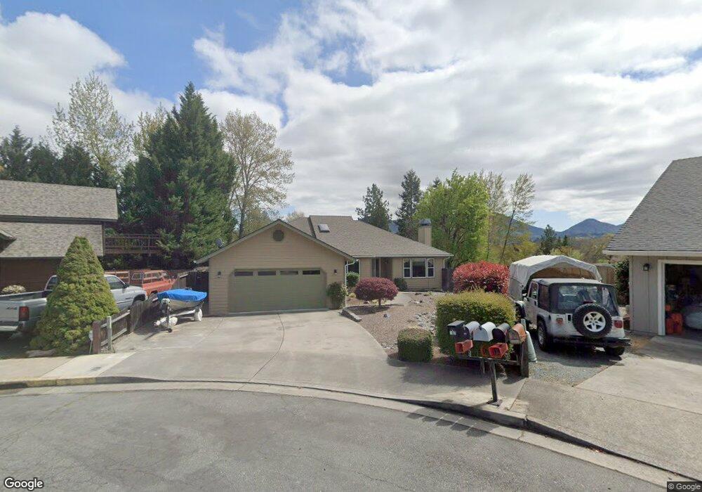 105 NW Dawnhill Ct, Grants Pass, OR 97526 - photo 1