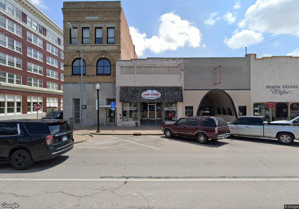 102 W Main St, Ardmore, OK 73401 - photo 1