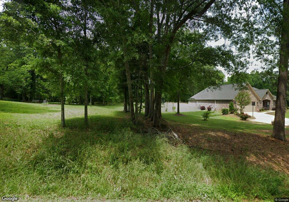 145 Cactus Dr, Laurel, MS 39443 - photo 1