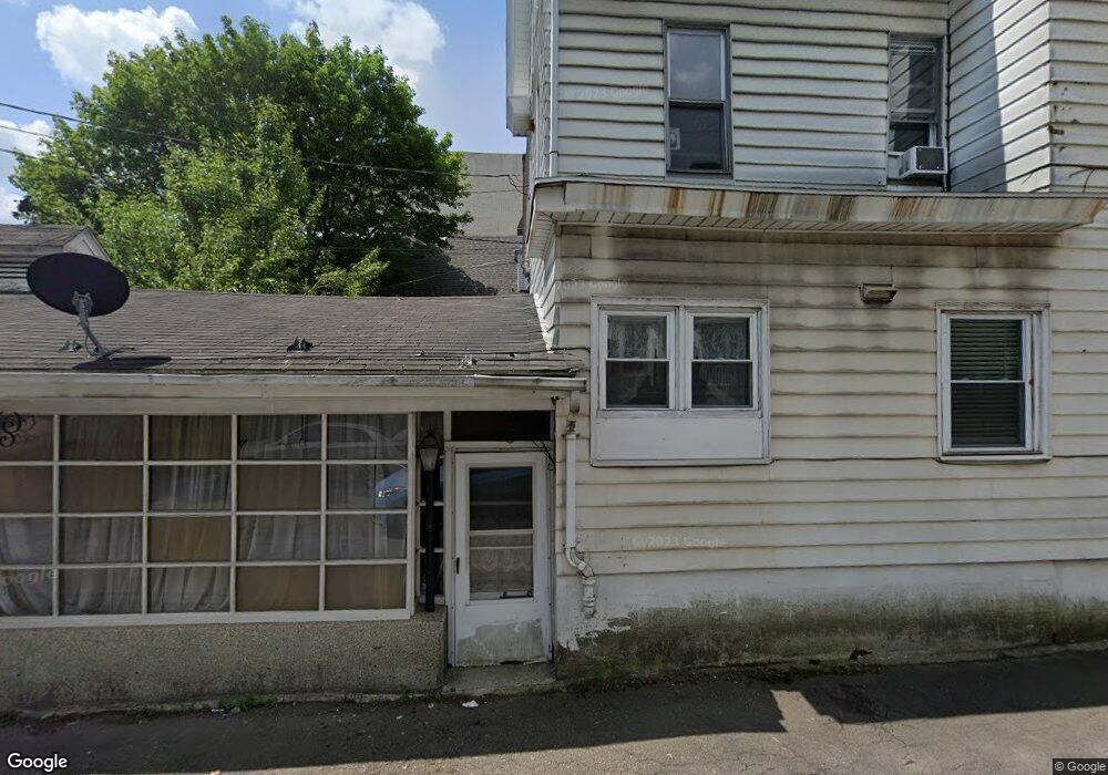 50-52 W Fern St, Hazleton, PA 18201 - photo 1