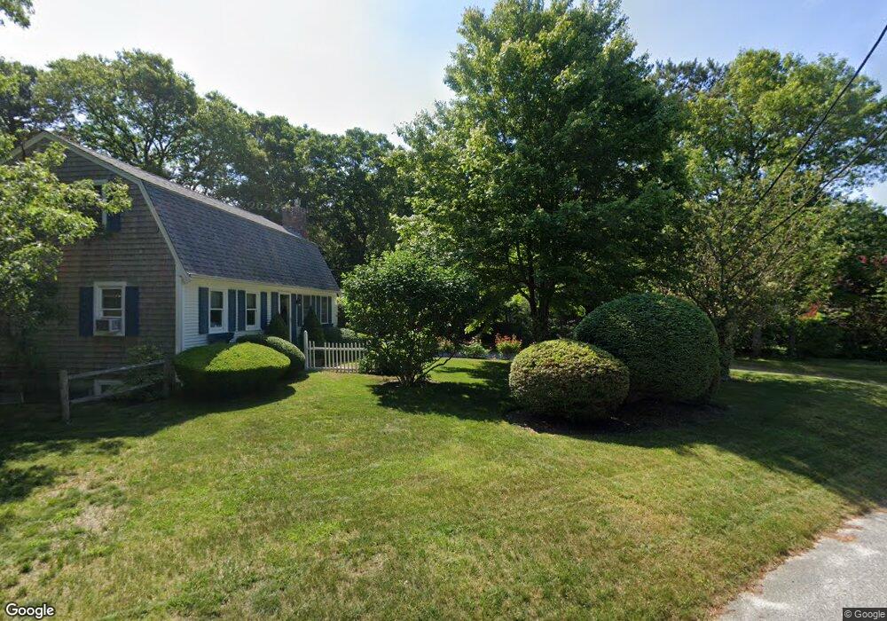 498 Skunknet Rd, Centerville, MA 02632 - photo 1