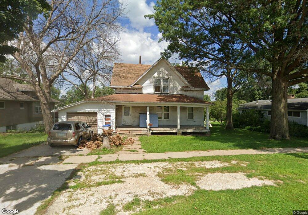 313 E Elm St, West Union, IA 52175 - photo 1