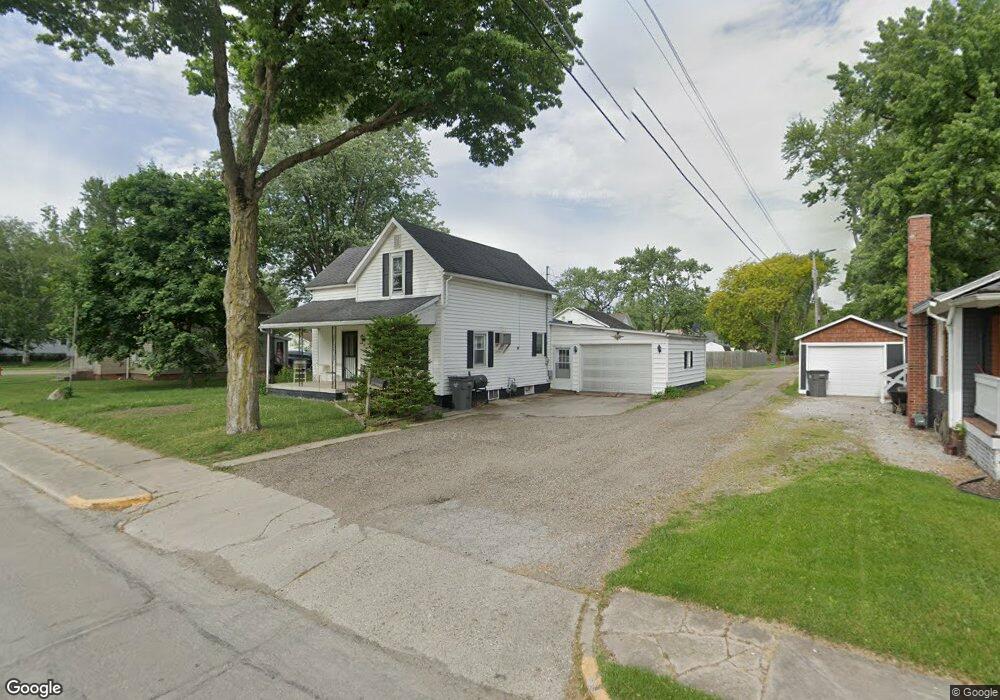 308 N Rosenberger St, Nappanee, IN 46550 - photo 1