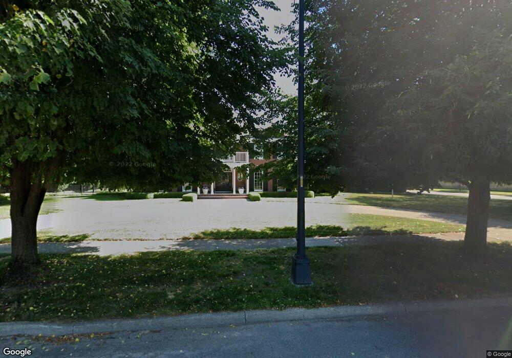 154 Lothrop Rd, Grosse Pointe Farms, MI 48236 - photo 1