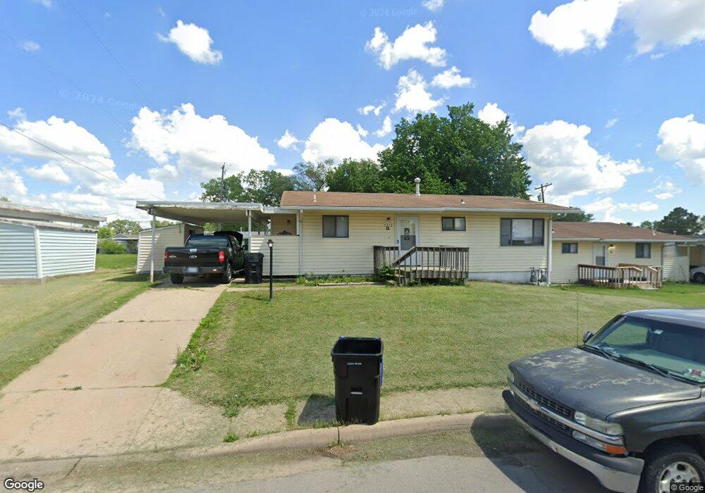 7212 SW Timberway Dr, Topeka, KS 66619 - photo 1