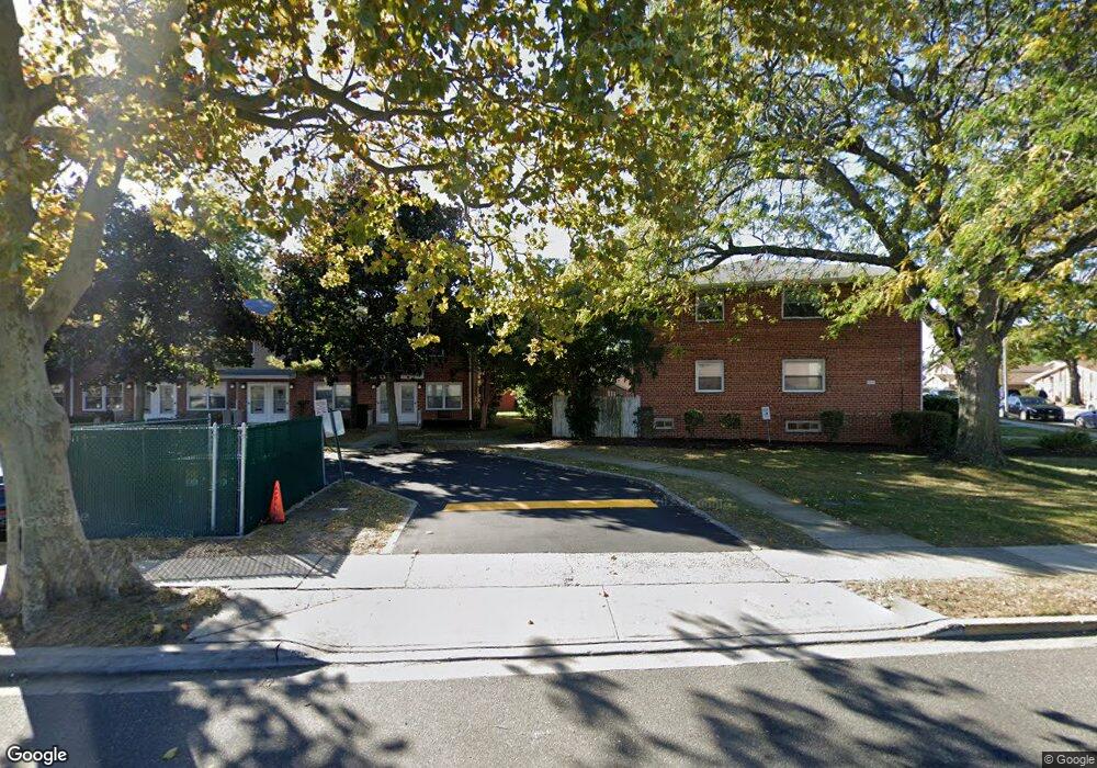 36 Mayfield Ln, Valley Stream, NY 11581 - photo 1