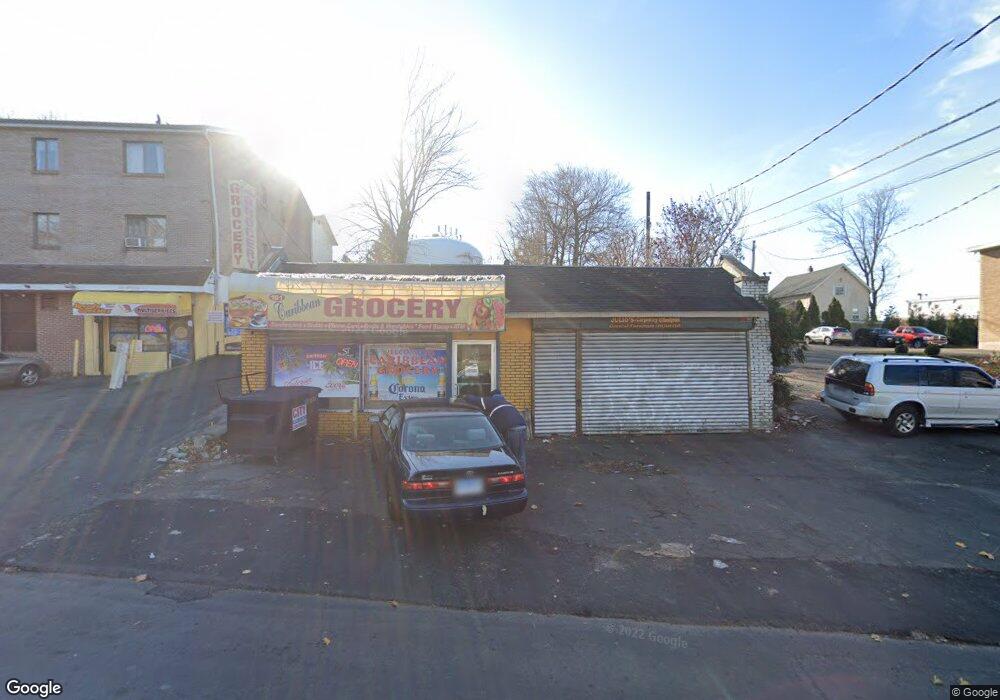 163 W Cedar St, Norwalk, CT 06854 - photo 1