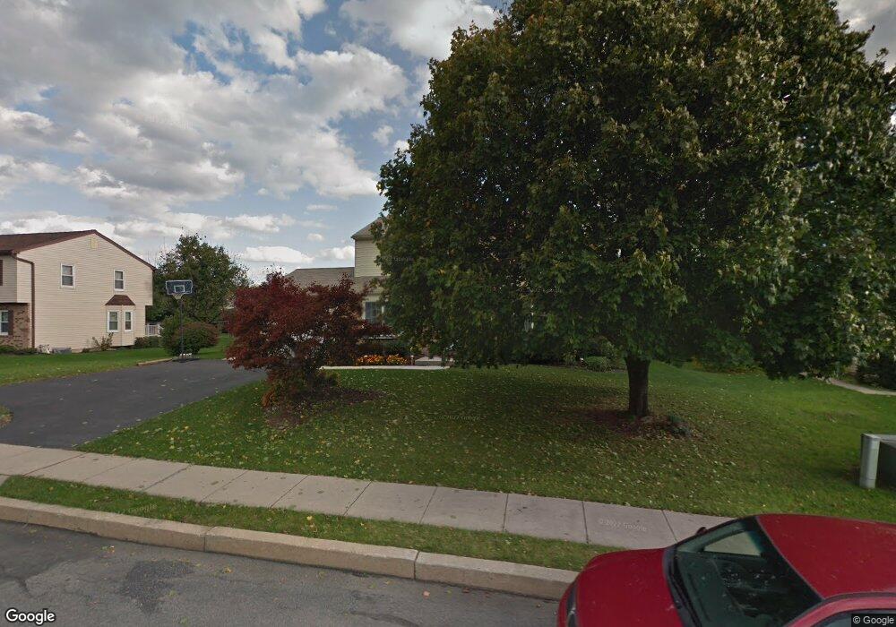 908 Tuckerton Rd, Reading, PA 19605 - photo 1