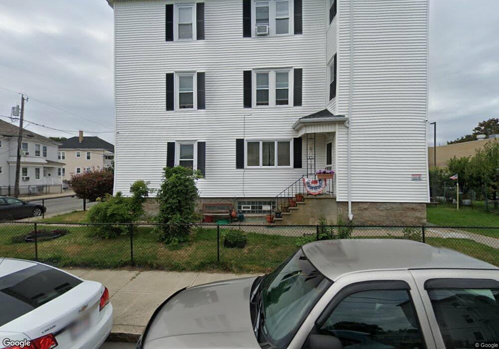 914 Globe St, Fall River, MA 02724 - photo 1