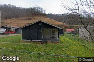 670 Mullins Branch Rd, Kite, KY 41828