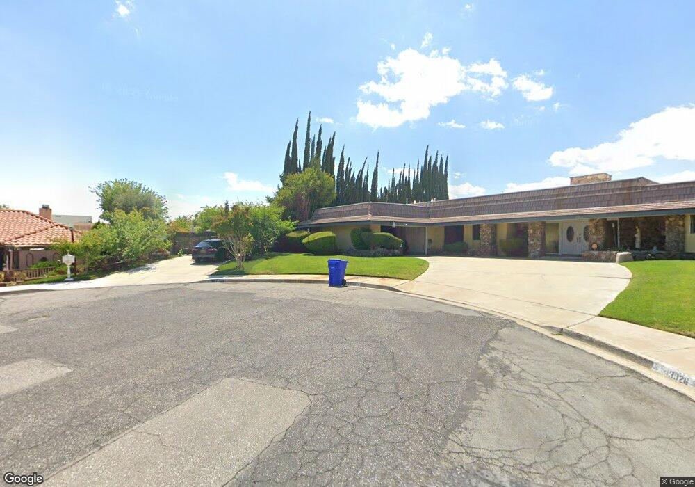 13920 Hillview Place, Victorville, CA 92395 - photo 1