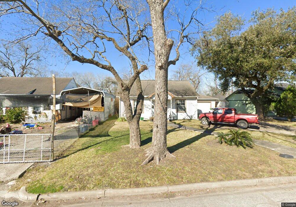 7225 Kinney St, Houston, TX 77087 - photo 1