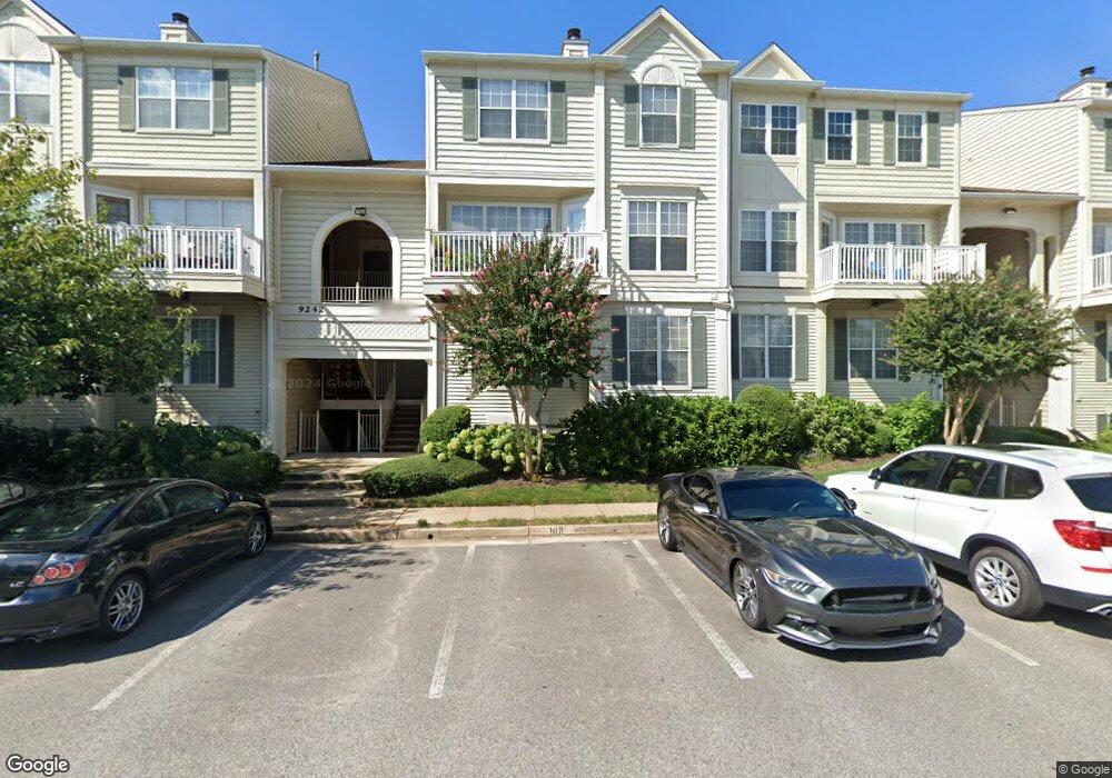 9240 Cardinal Forest Ln, Lorton, VA 22079 - photo 1