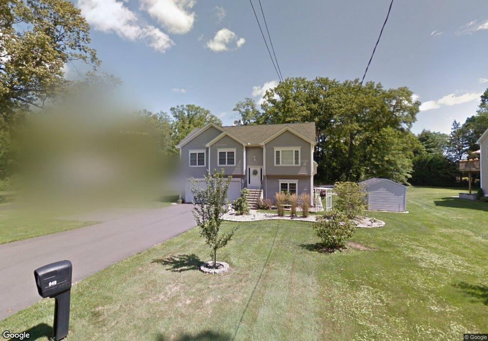 949 Four Rod Rd, Berlin, CT 06037 - photo 1