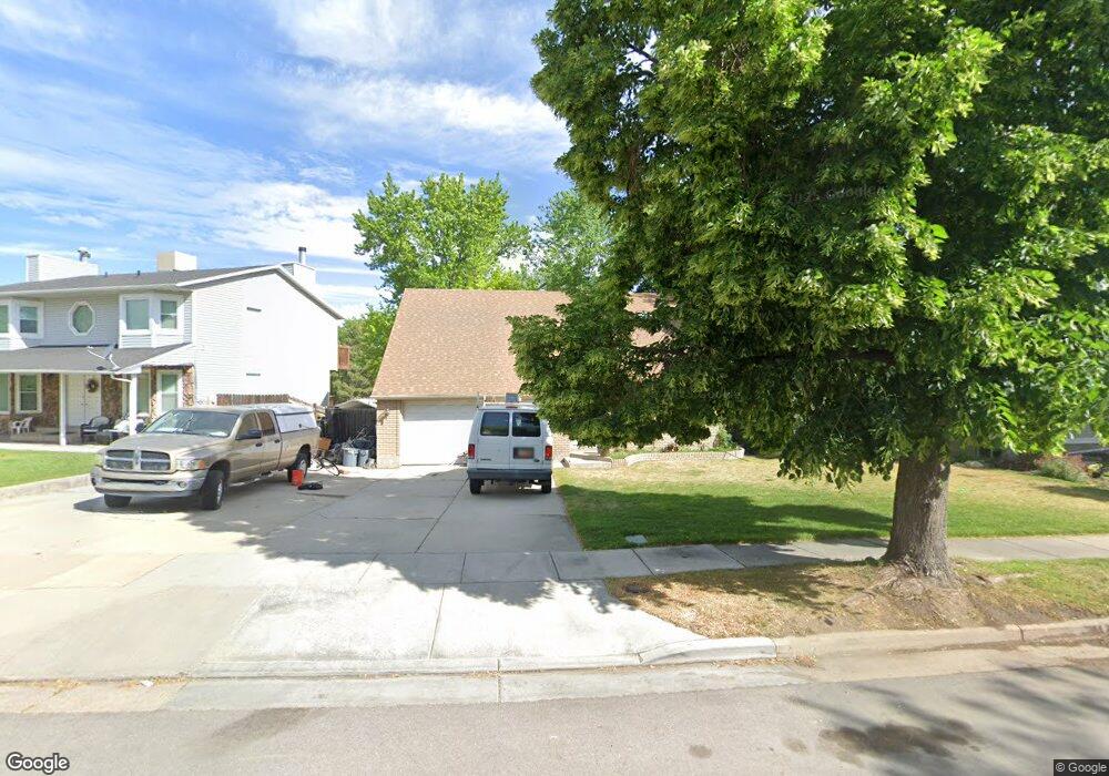 3862 Bingham Creek Dr, West Jordan, UT 84088 - photo 1