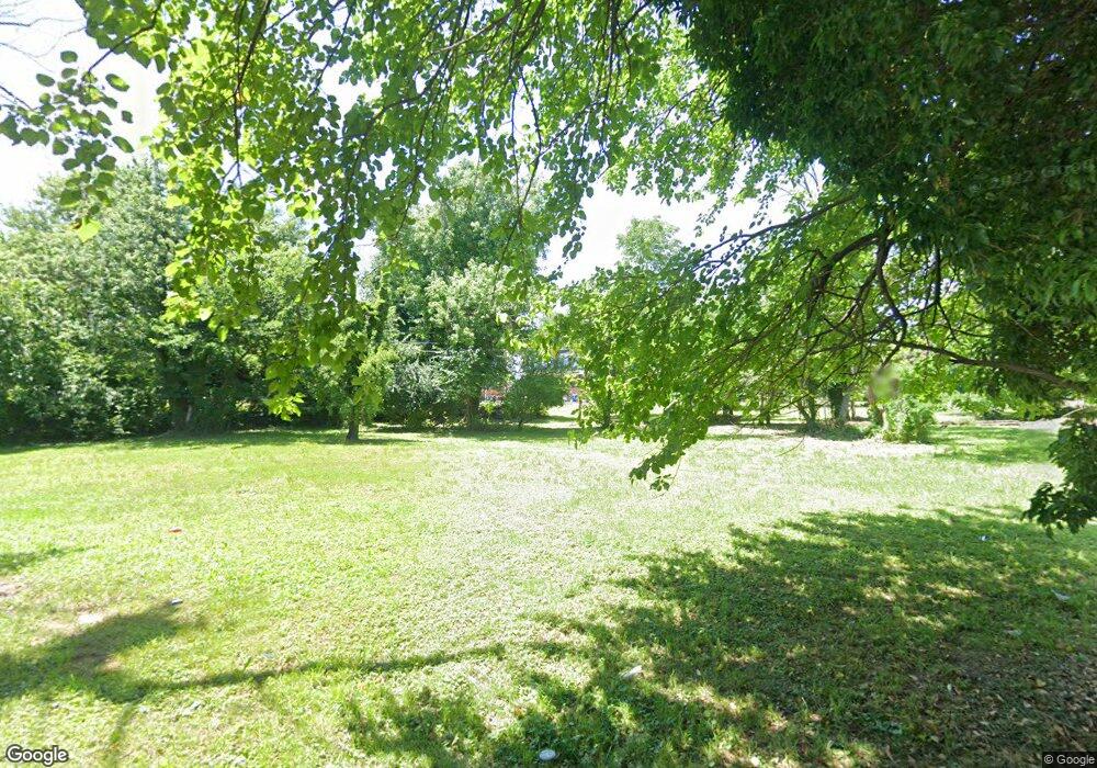 3316 Dupont Ave, Baltimore, MD 21215 - photo 1