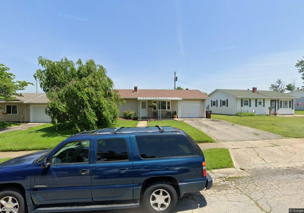 1010 Parnell Dr, Xenia, OH 45385 - photo 1