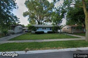 17 Blackhawk Dr, Thornton, IL 60476