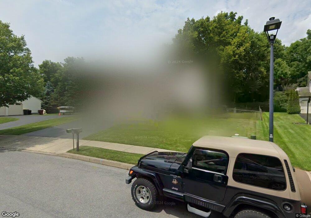 4629 Schimmel Ct, Whitehall, PA 18052 - photo 1