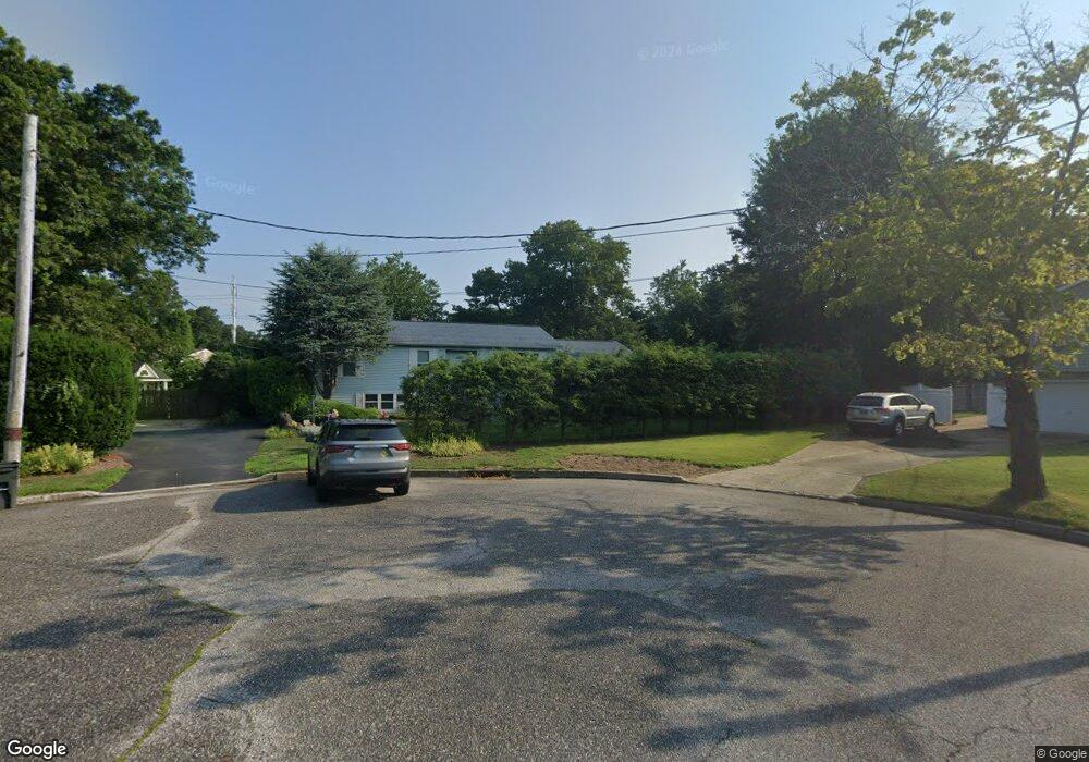 2805 Billy Ct, Medford, NY 11763 - photo 1