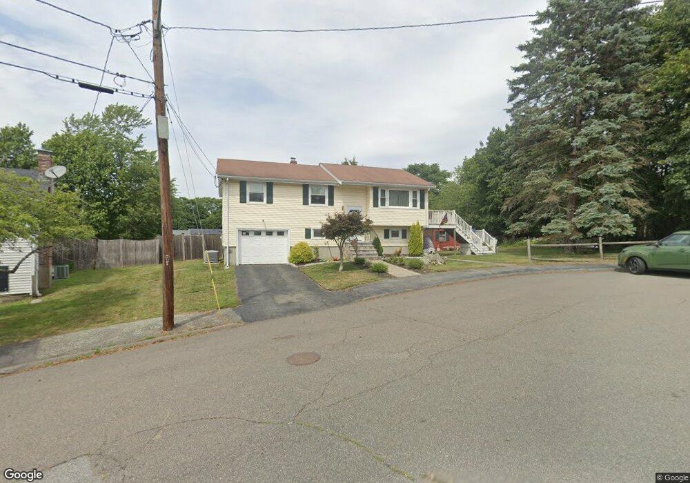 41 Sable Rd, Salem, MA 01970 - photo 1