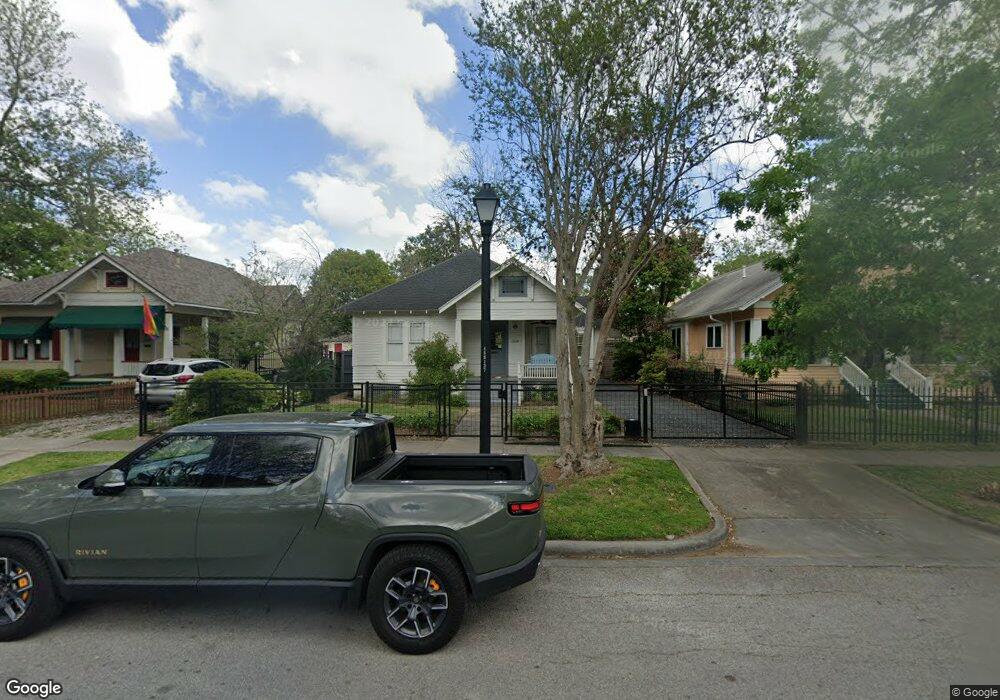 1506 Arlington St, Houston, TX 77008 - photo 1