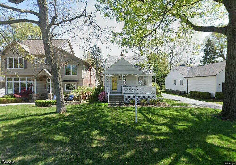 2135 Garland St, Sylvan Lake, MI 48320 - photo 1