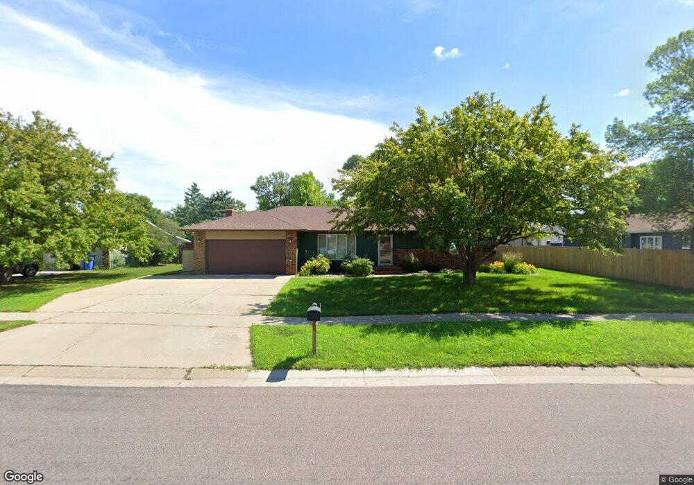 1608 23rd St S, Fargo, ND 58103 - photo 1