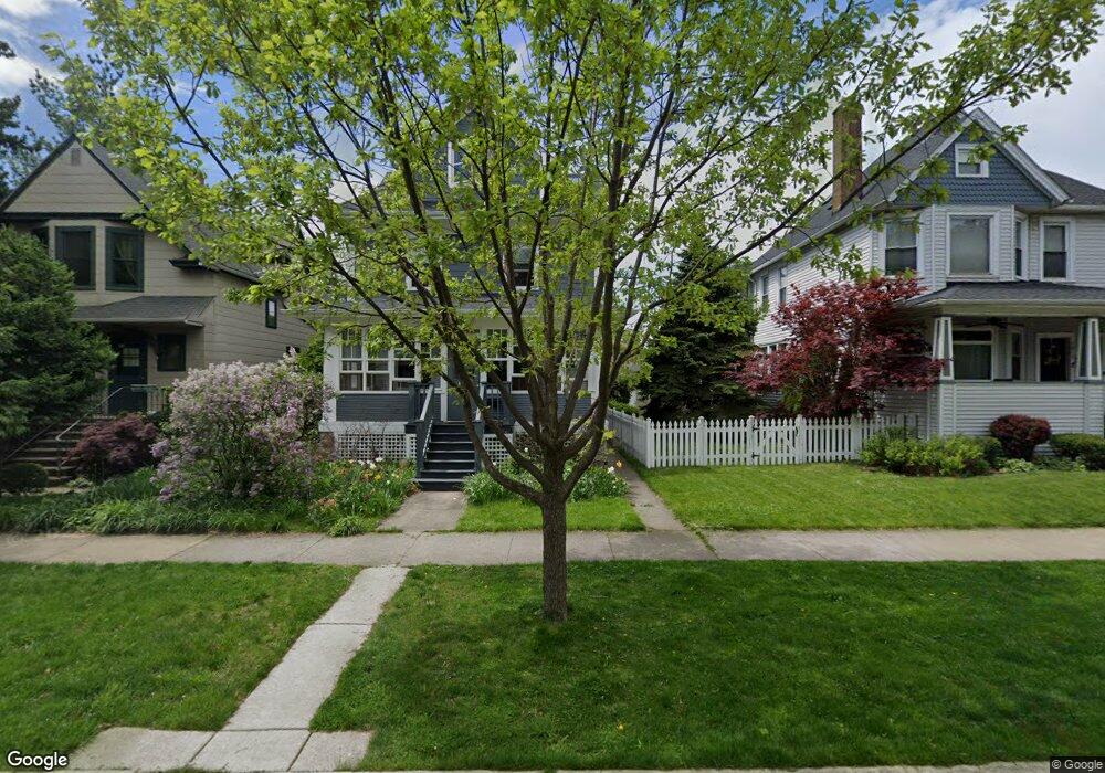 1017 S Euclid Ave, Oak Park, IL 60304 - photo 1