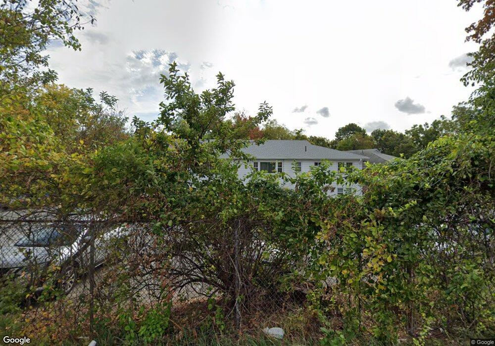 75 Vine St unit 6-B4, Saugus, MA 01906 - photo 1