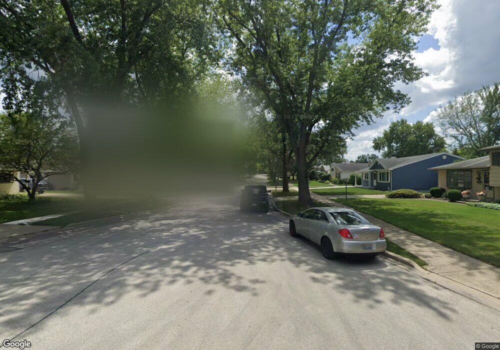 247 N Highland Ave, Elmhurst, IL 60126 - photo 1