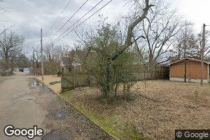 811 E Cherry St, Gurdon, AR 71743