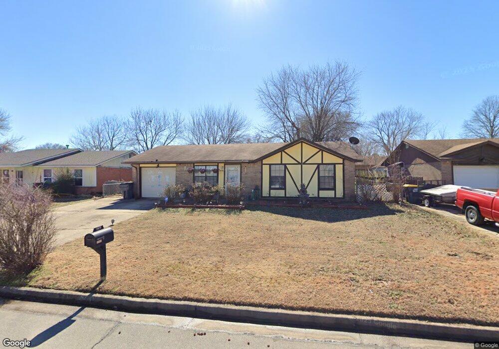 1058 E 143rd St, Glenpool, OK 74033 - photo 1
