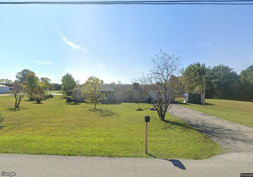 301 Gentry Ln, Mount Washington, KY 40047 - photo 1