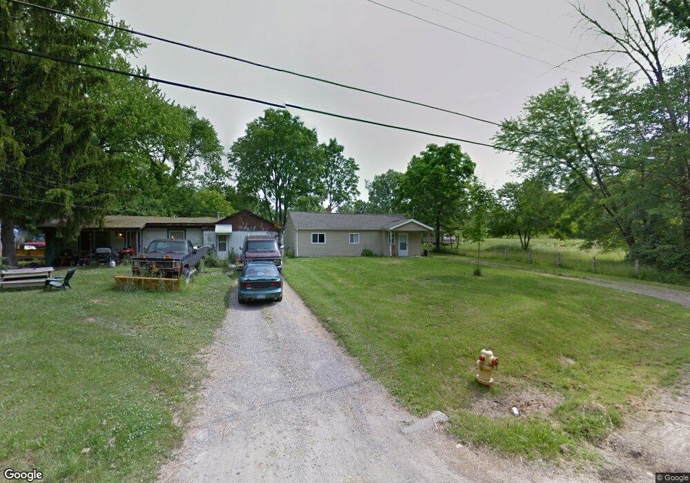 3294 Gray Ave, Flint, MI 48504 - photo 1