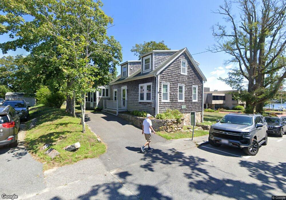 11 North St, Falmouth, MA 2543 - photo 1