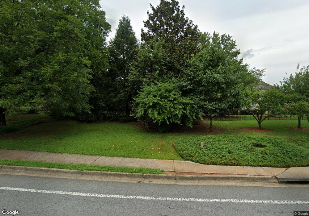 5489 Lower Roswell Rd, Marietta, GA 30068 - photo 1