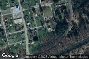 70 E 4th St, Burnside, PA 15721