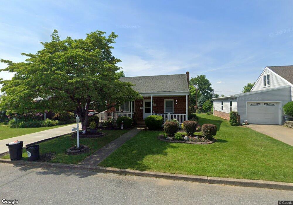 1125 W Jubilee St, Emmaus, PA 18049 - photo 1